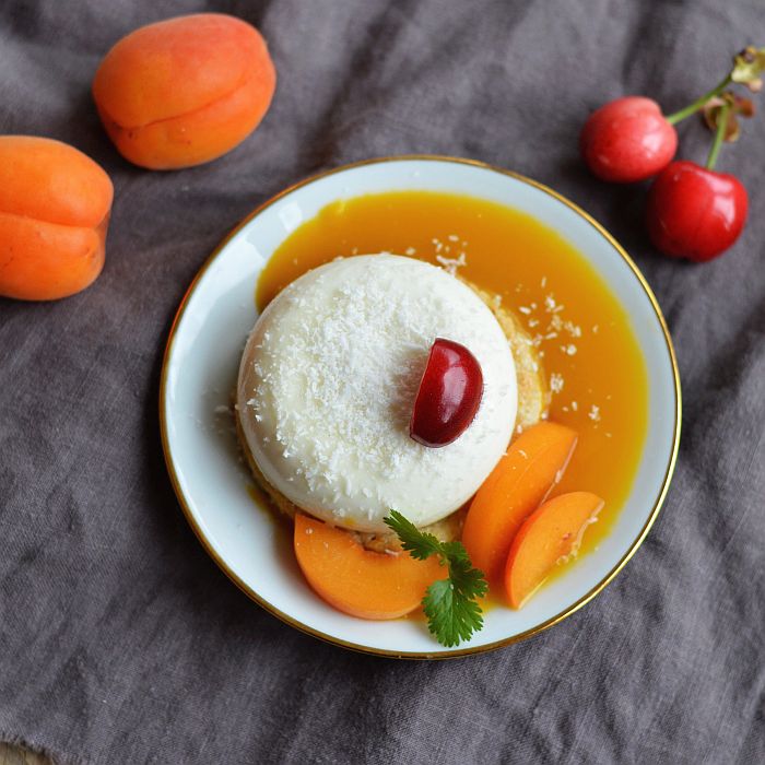 recette dessert végétal pannacotta coco abricots cerises