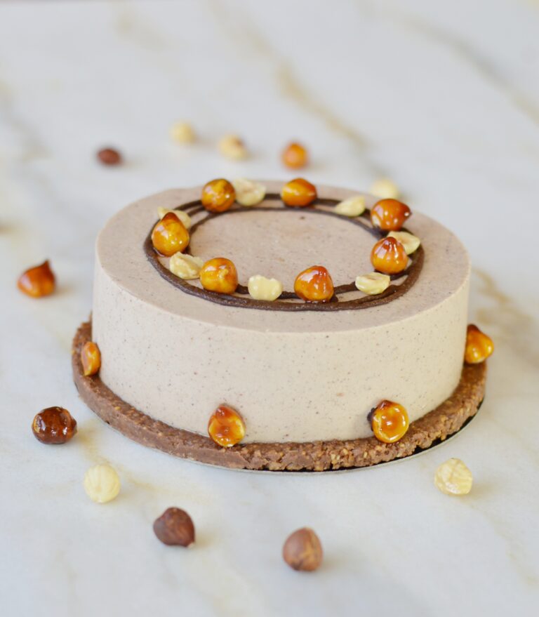 Entremets Noisette_vanille_avec_noisettes_caramélisées-croustillant_noisette_sans_gluten